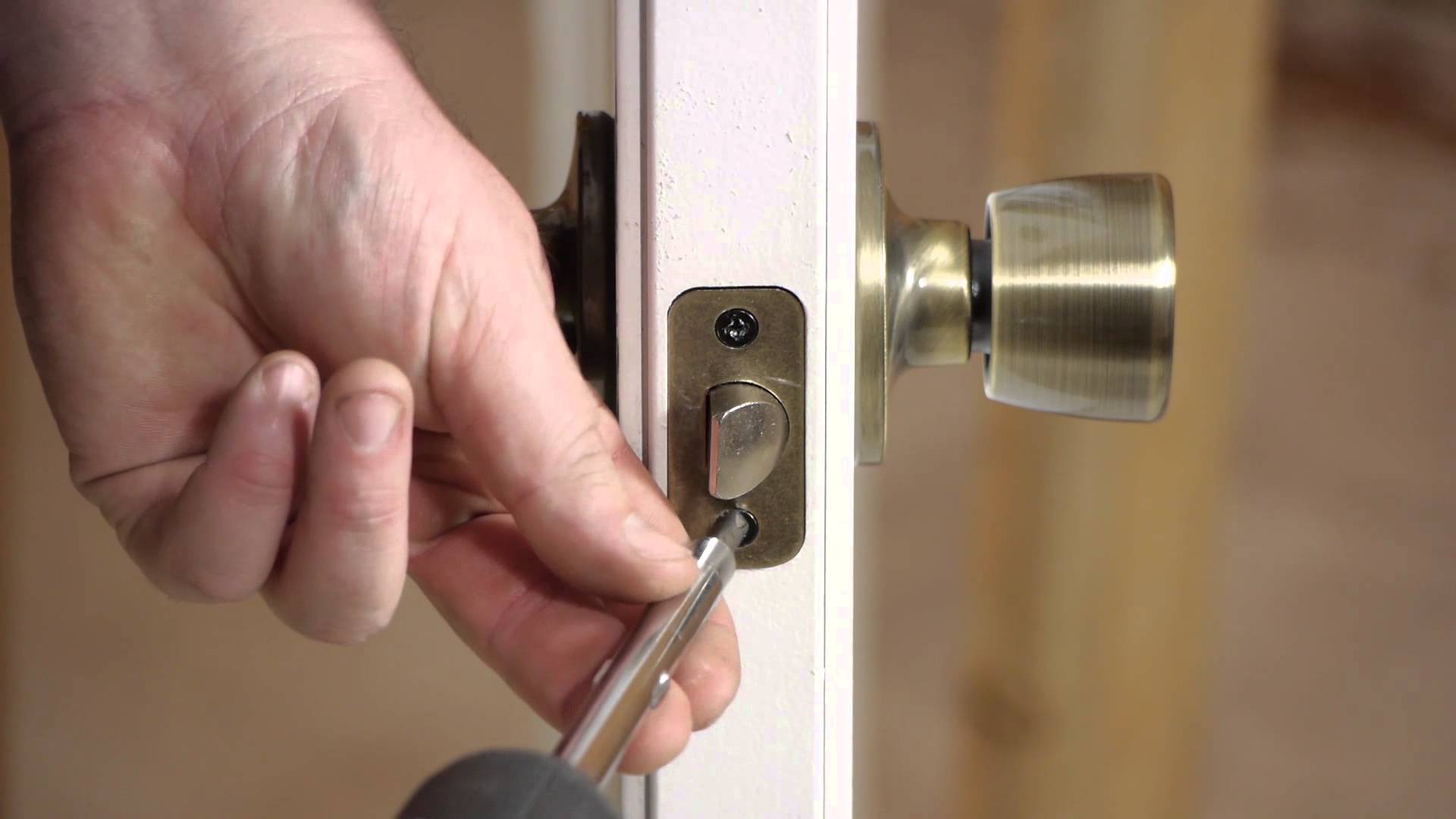 3 Secret Tips For Tamper Proofing Your House Locks Online